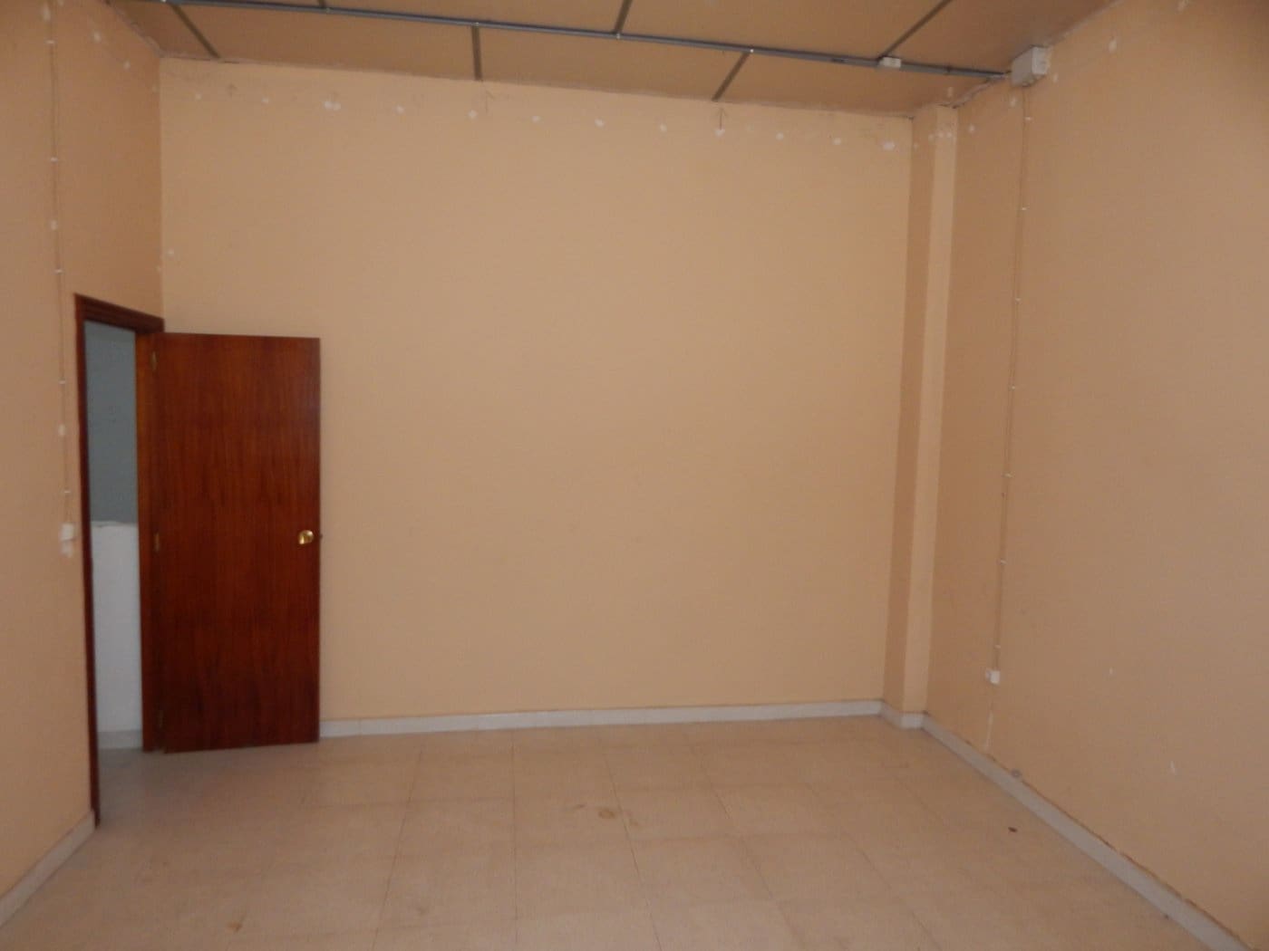 Firma/Unternehmen zu verkaufen in Ontinyent - 400.000 € (Ref: 5898096)
