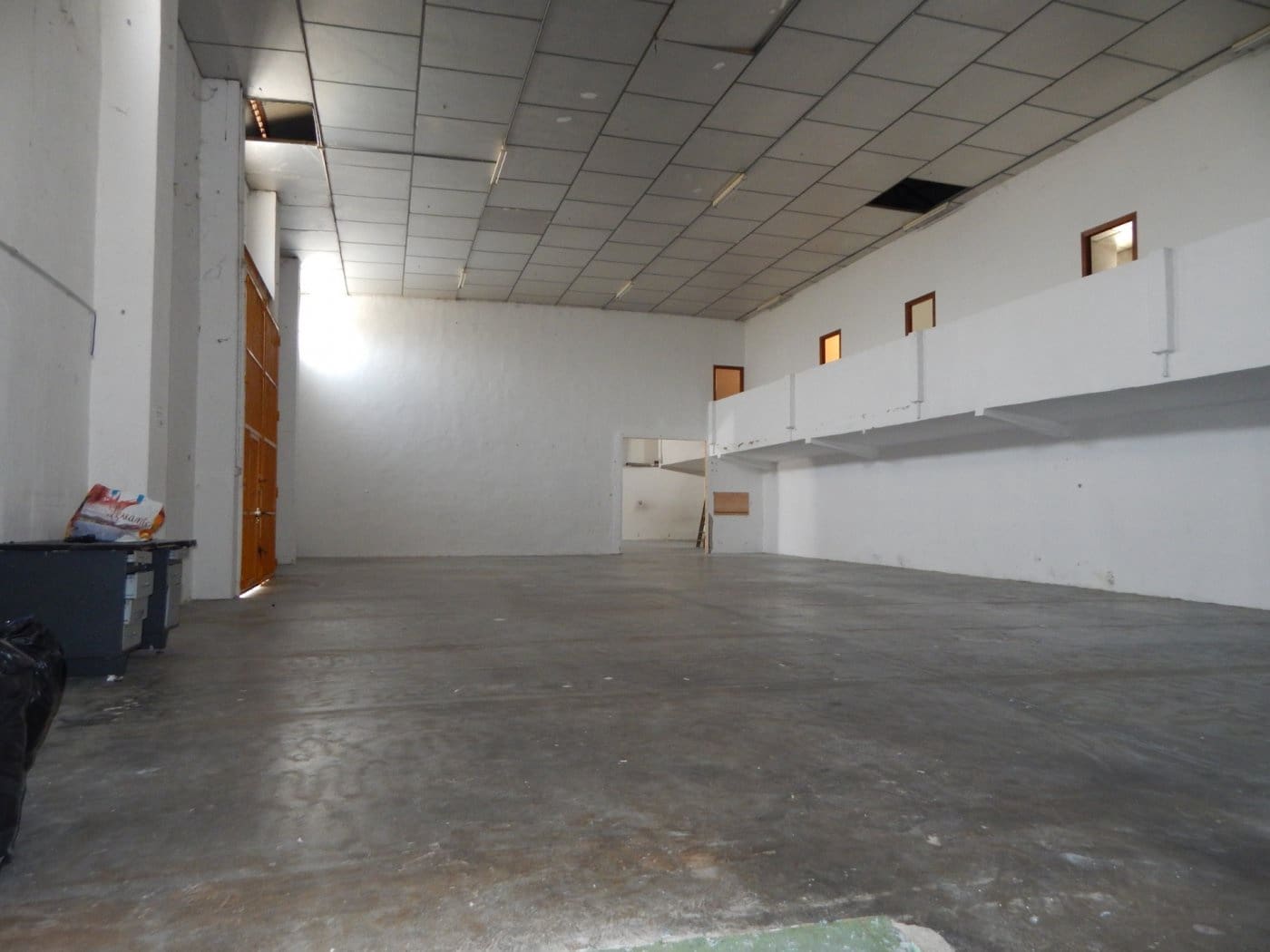 Firma/Unternehmen zu verkaufen in Ontinyent - 400.000 € (Ref: 5898096)