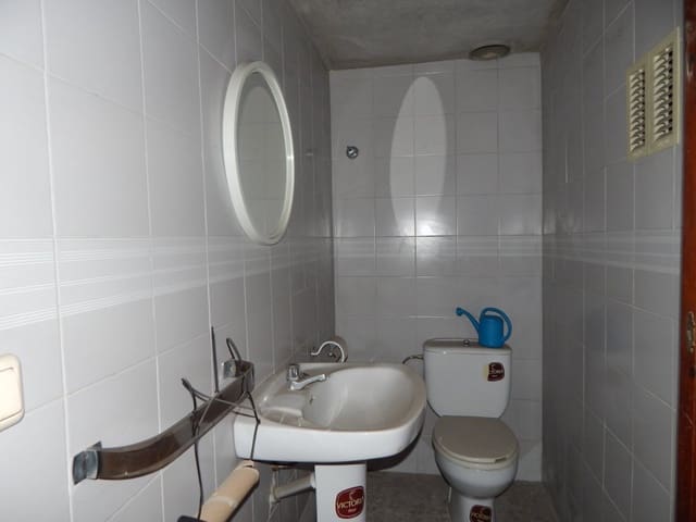 Commerciale da affittare in Ontinyent - 300 € (Rif: 5898107)