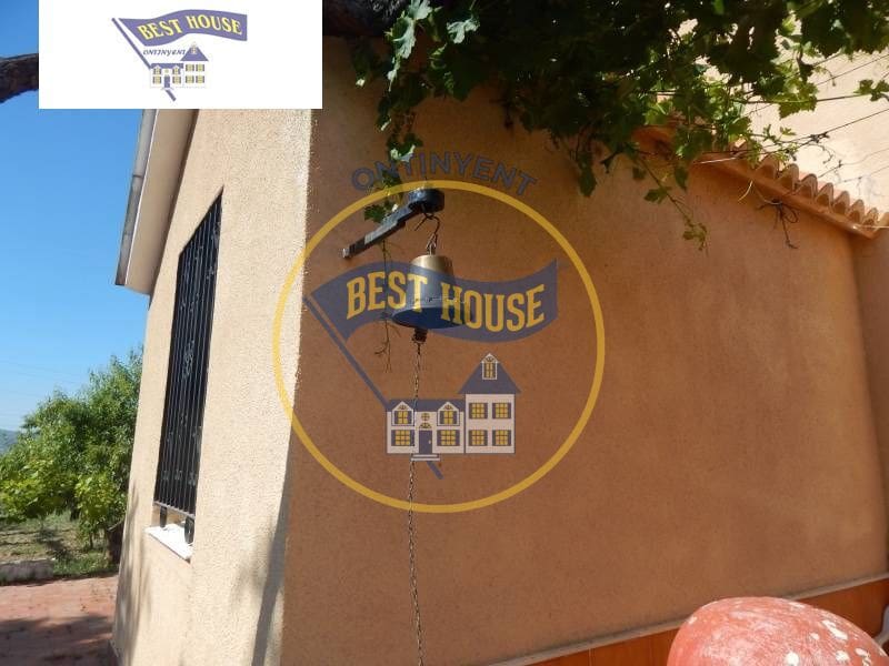 7 bedroom Villa for sale in Ontinyent with garage - € 250,000 (Ref: 6192309)