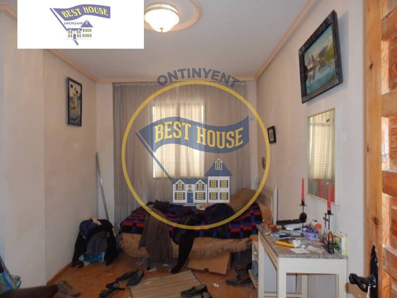 7 bedroom Villa for sale in Ontinyent with garage - € 250,000 (Ref: 6192309)