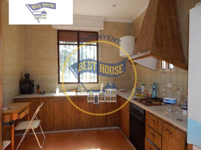 7 bedroom Villa for sale in Ontinyent with garage - € 250,000 (Ref: 6192309)