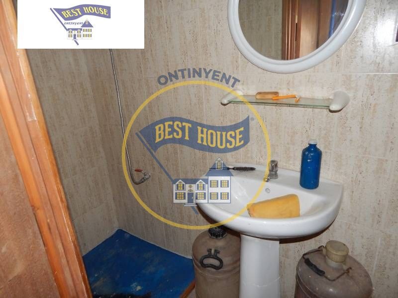 7 bedroom Villa for sale in Ontinyent with garage - € 250,000 (Ref: 6192309)