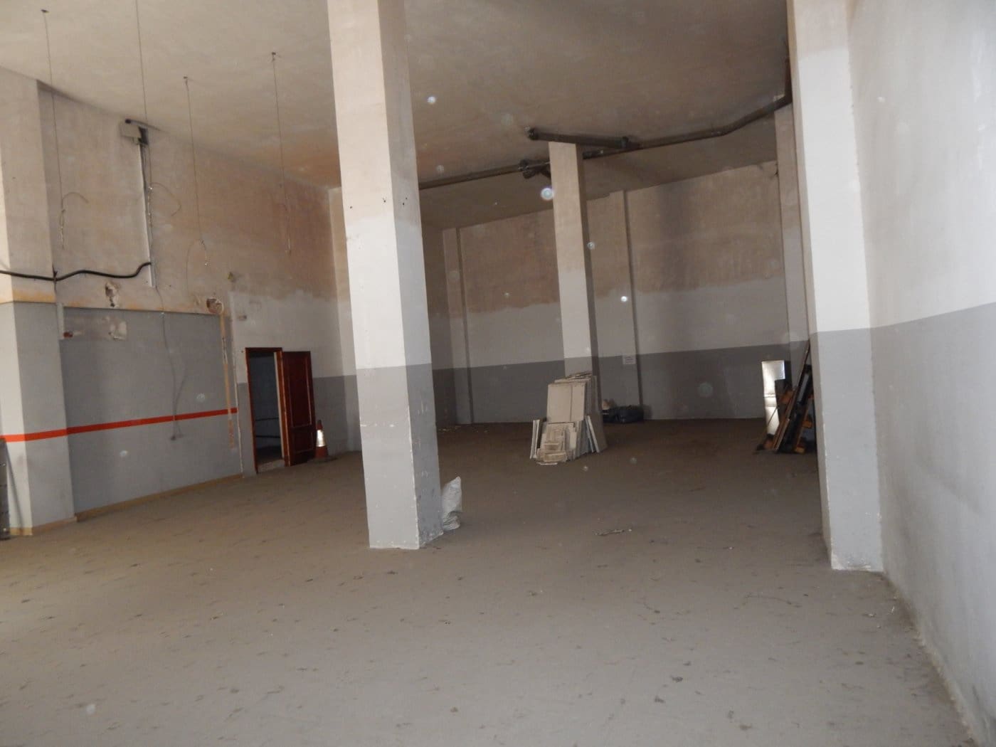 Kaupallinen myytävänä paikassa Ontinyent - 90 000 € (Ref: 6192331)