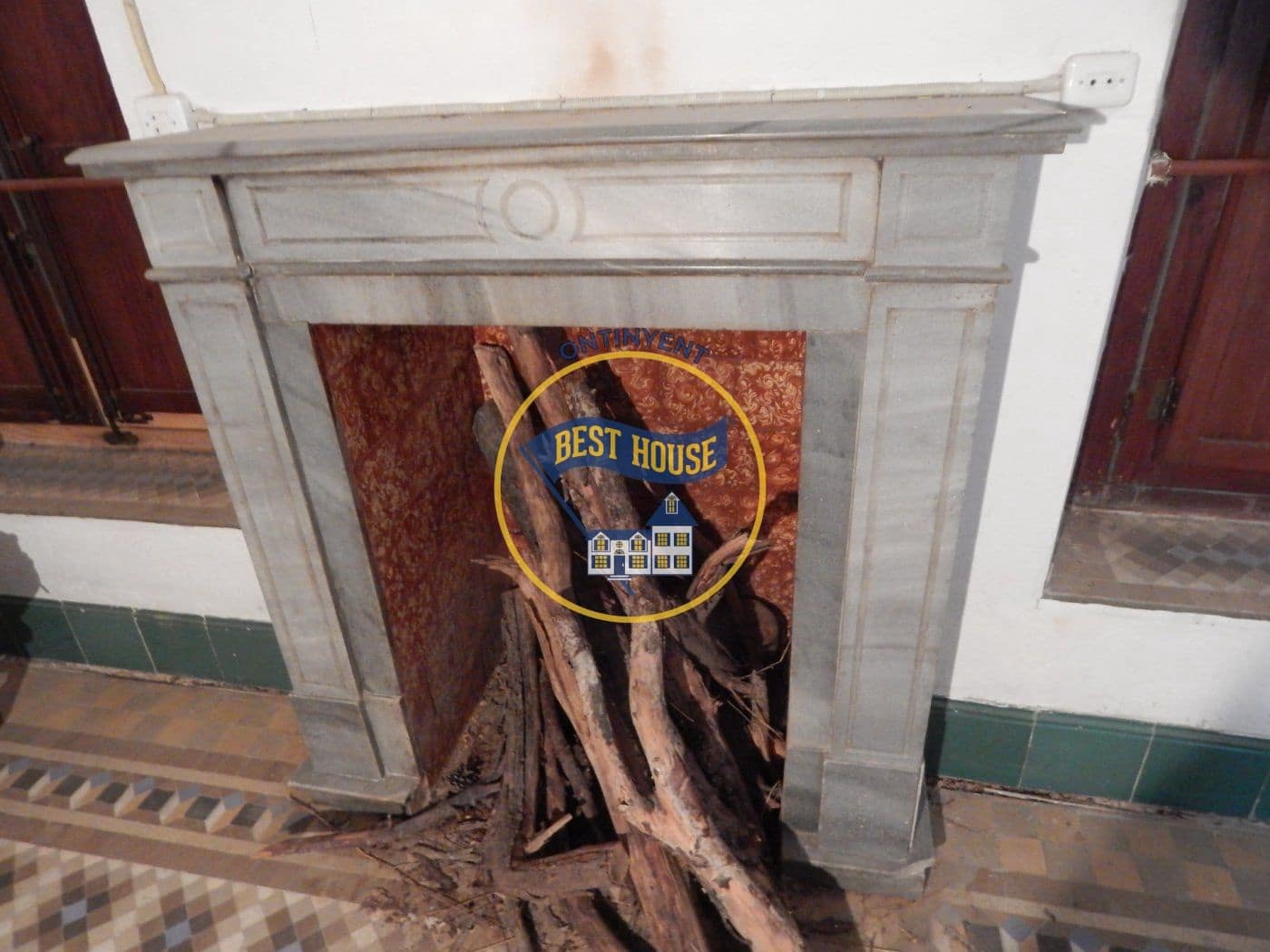 20 soverom Villa til salgs i Montaverner med garasje - € 300 000 (Ref: 6192351)