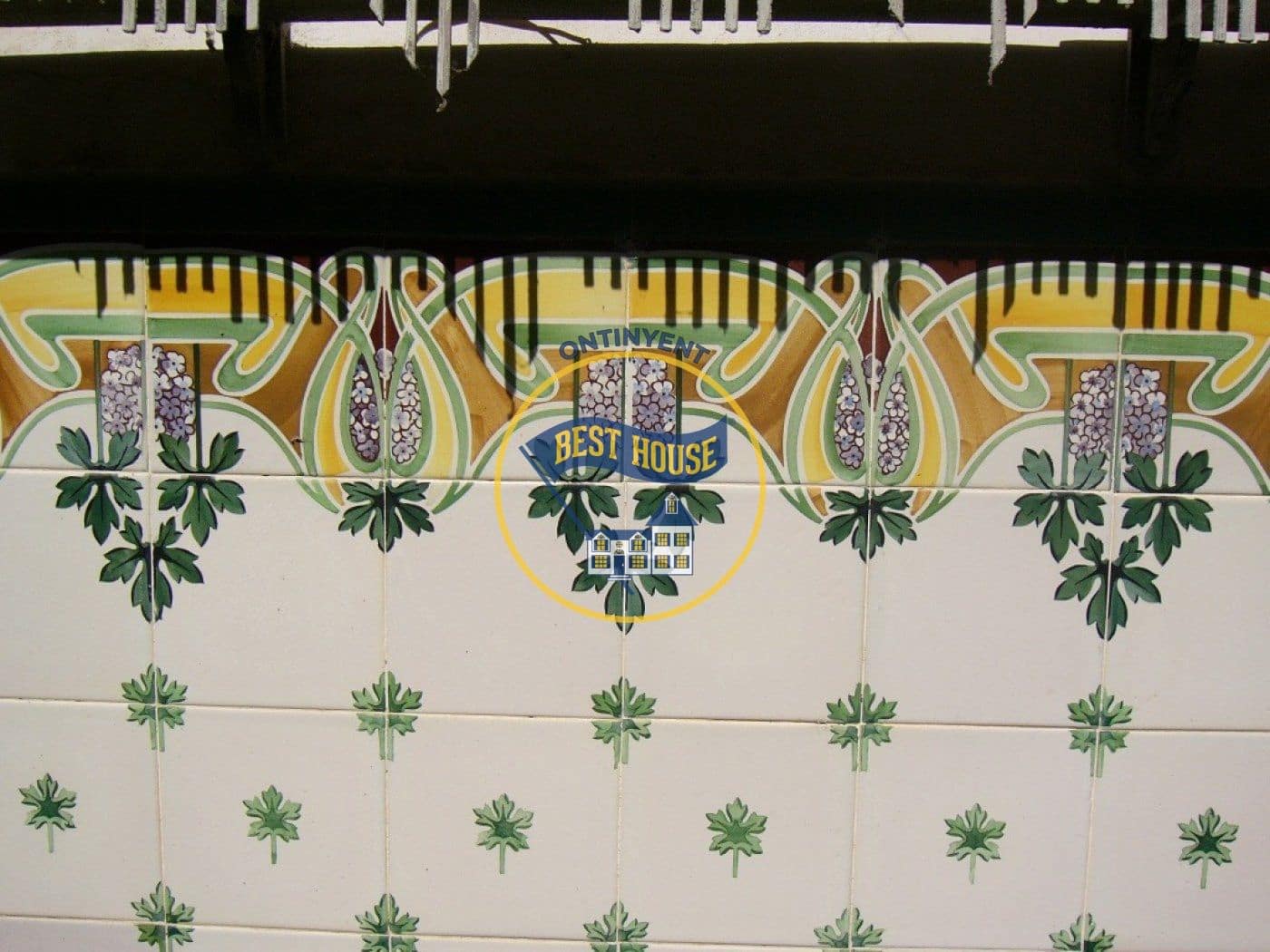 20 soverom Villa til salgs i Montaverner med garasje - € 300 000 (Ref: 6192351)