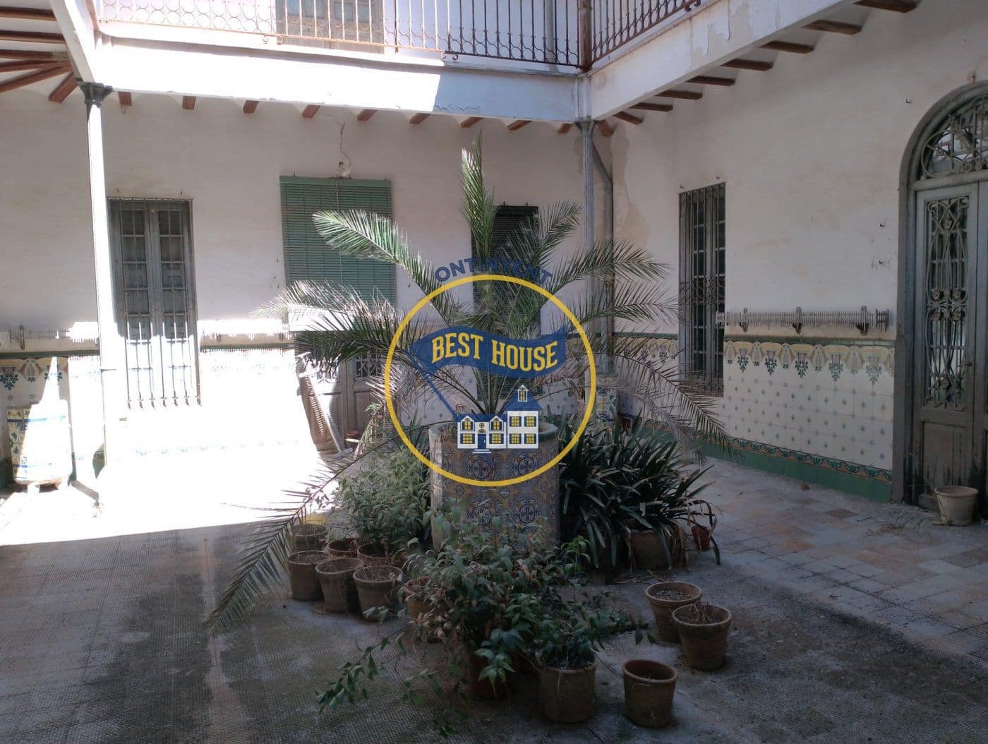 20 soverom Villa til salgs i Montaverner med garasje - € 300 000 (Ref: 6192351)