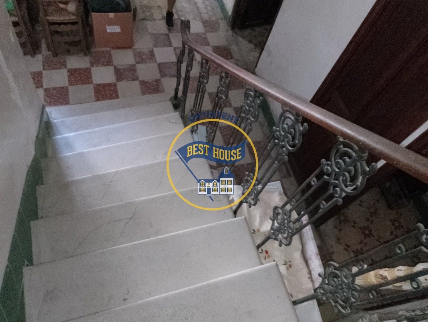 20 soverom Villa til salgs i Montaverner med garasje - € 300 000 (Ref: 6192351)