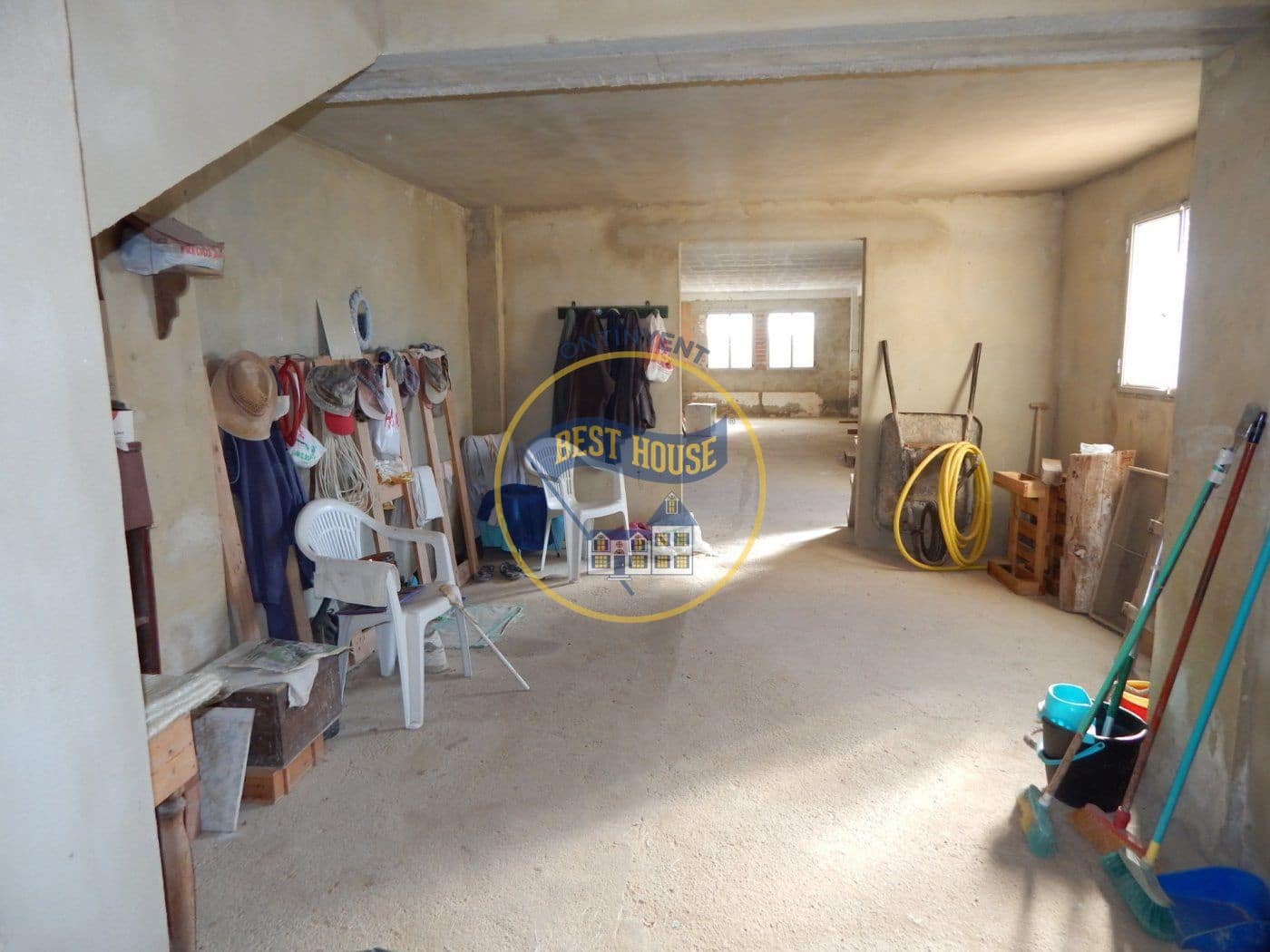 3 soveværelse Villa til salg i Ontinyent med garage - € 70.000 (Ref: 6192358)