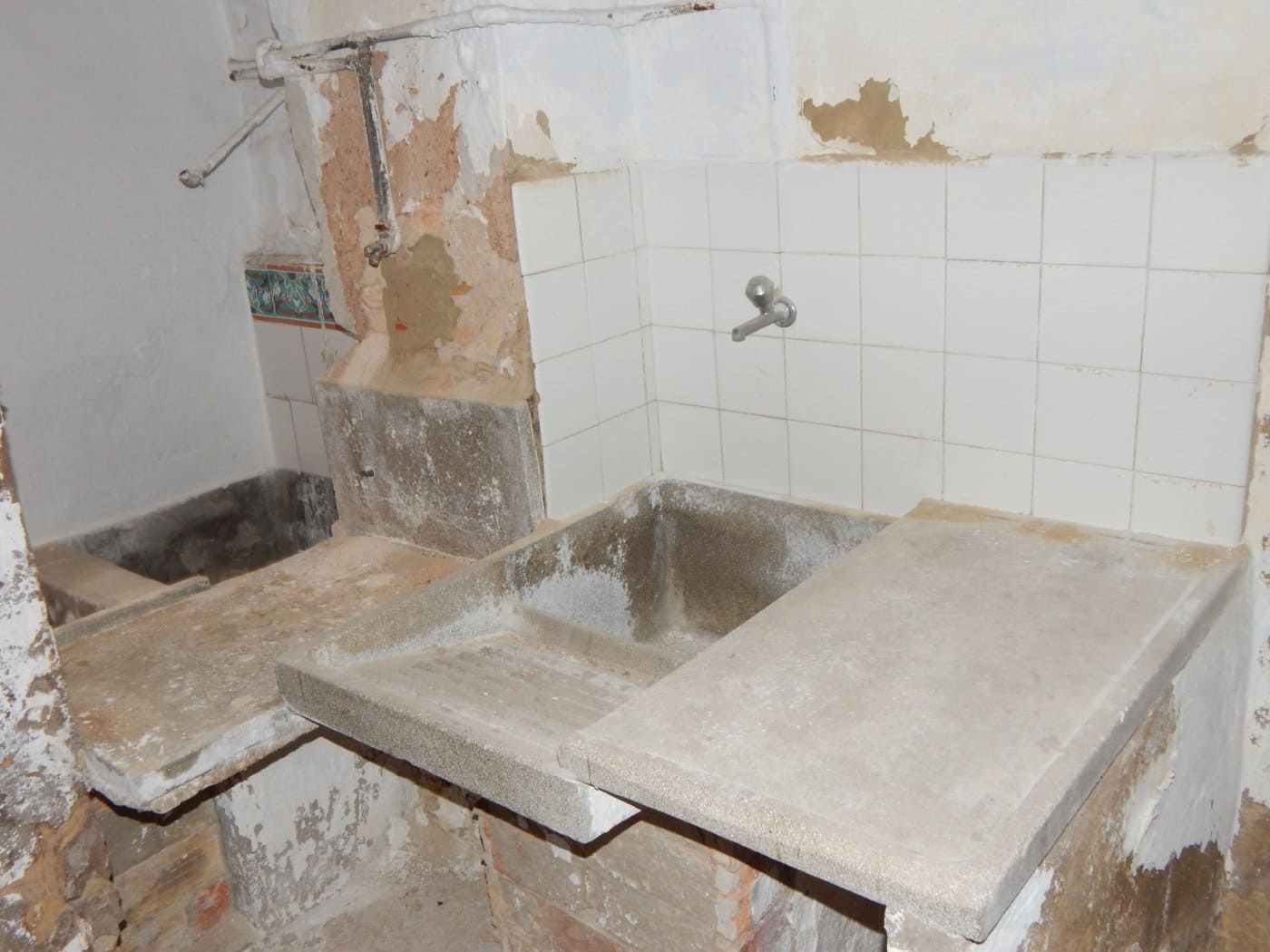 5 bedroom Townhouse for sale in Ontinyent - € 85,000 (Ref: 6192410)