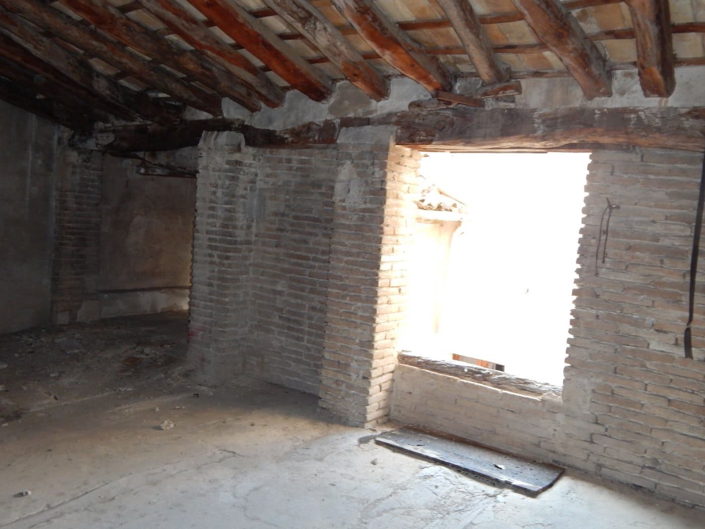 5 bedroom Townhouse for sale in Ontinyent - € 85,000 (Ref: 6192410)