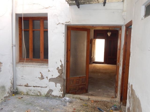 5 bedroom Townhouse for sale in Ontinyent - € 85,000 (Ref: 6192410)