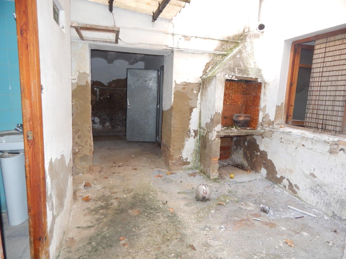 5 bedroom Townhouse for sale in Ontinyent - € 85,000 (Ref: 6192410)