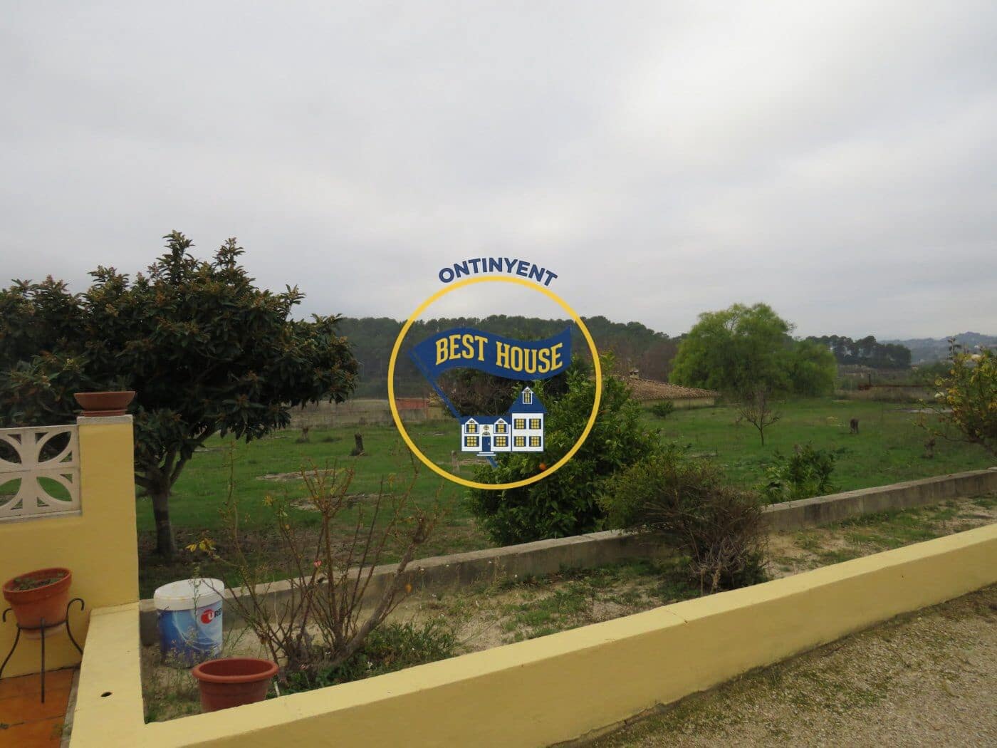 4 bedroom Villa for sale in Agullent - € 280,000 (Ref: 6192411)