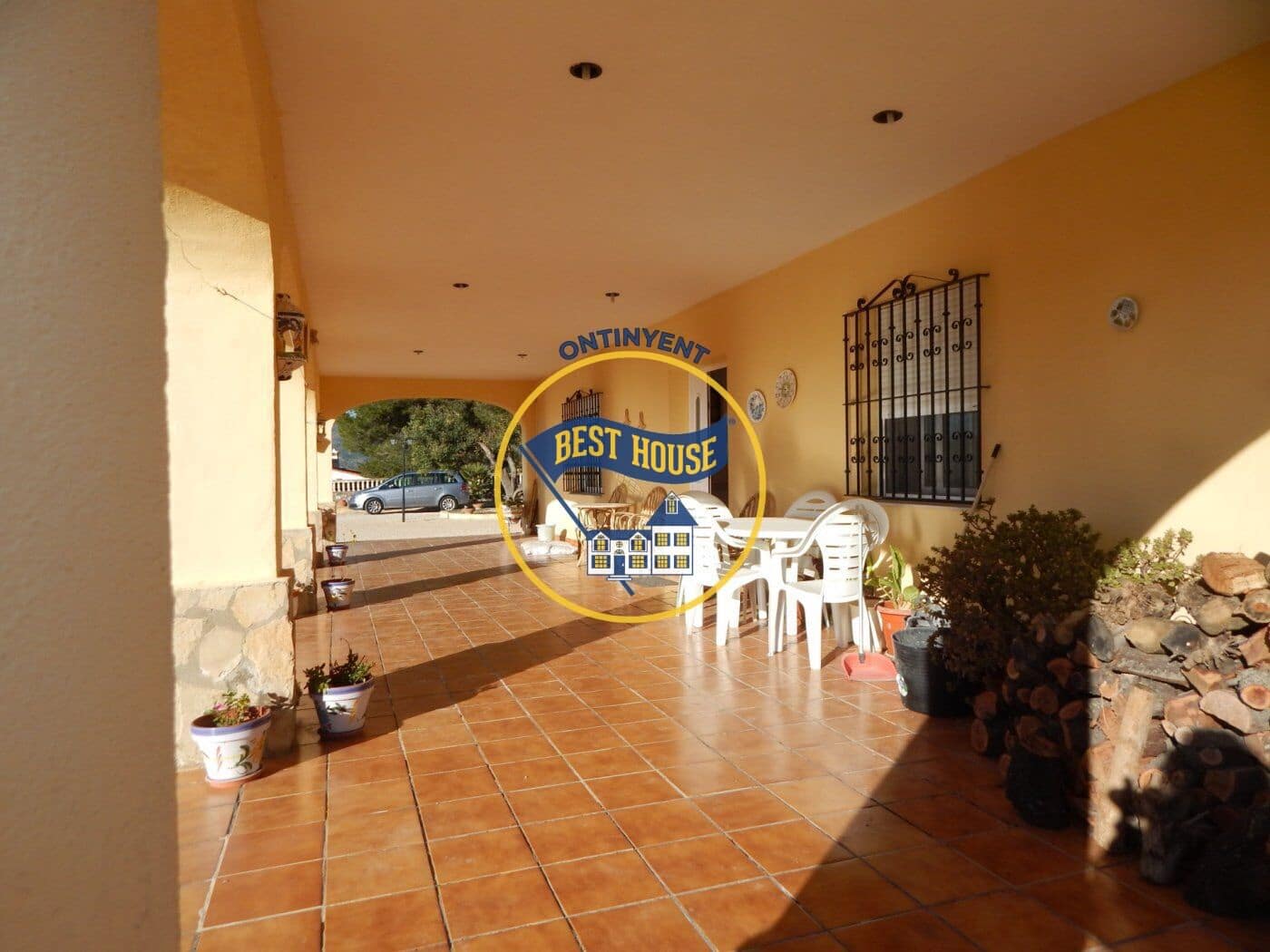 4 bedroom Villa for sale in Agullent - € 280,000 (Ref: 6192411)