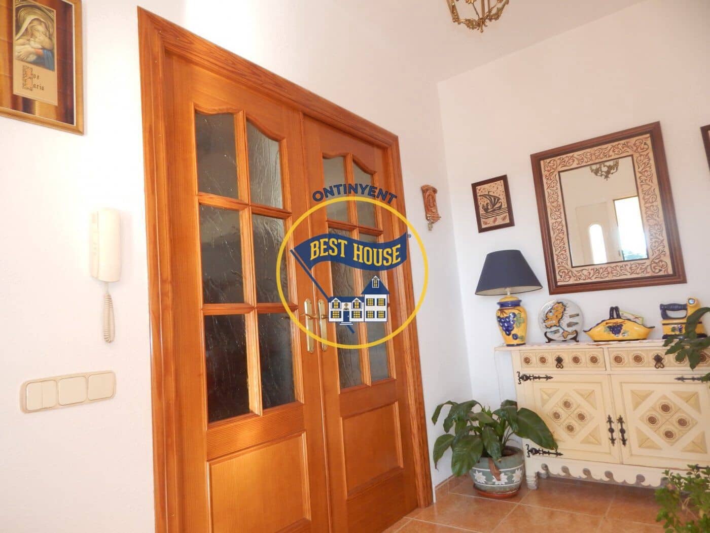 4 bedroom Villa for sale in Agullent - € 280,000 (Ref: 6192411)