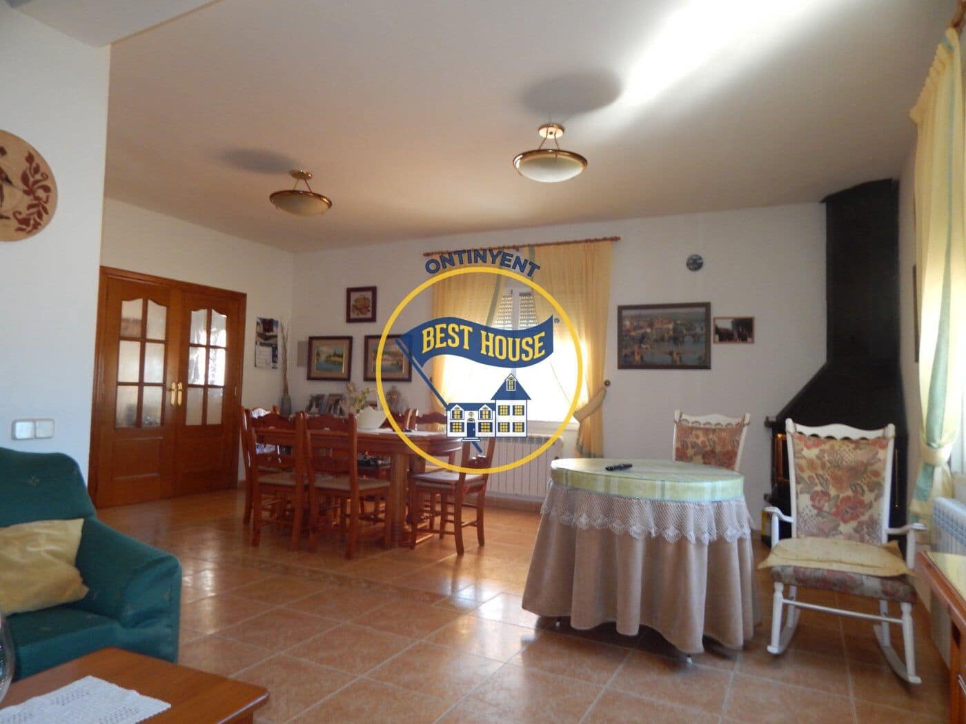 4 bedroom Villa for sale in Agullent - € 280,000 (Ref: 6192411)