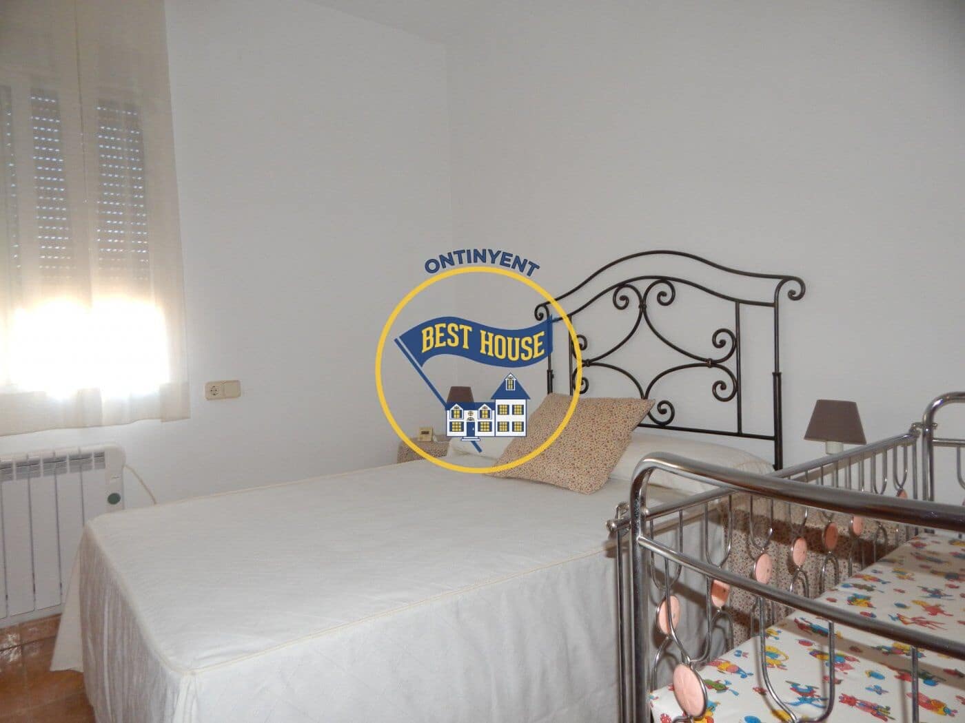 Chalet de 4 habitaciones en Agullent en venta - 280.000 € (Ref: 6192411)