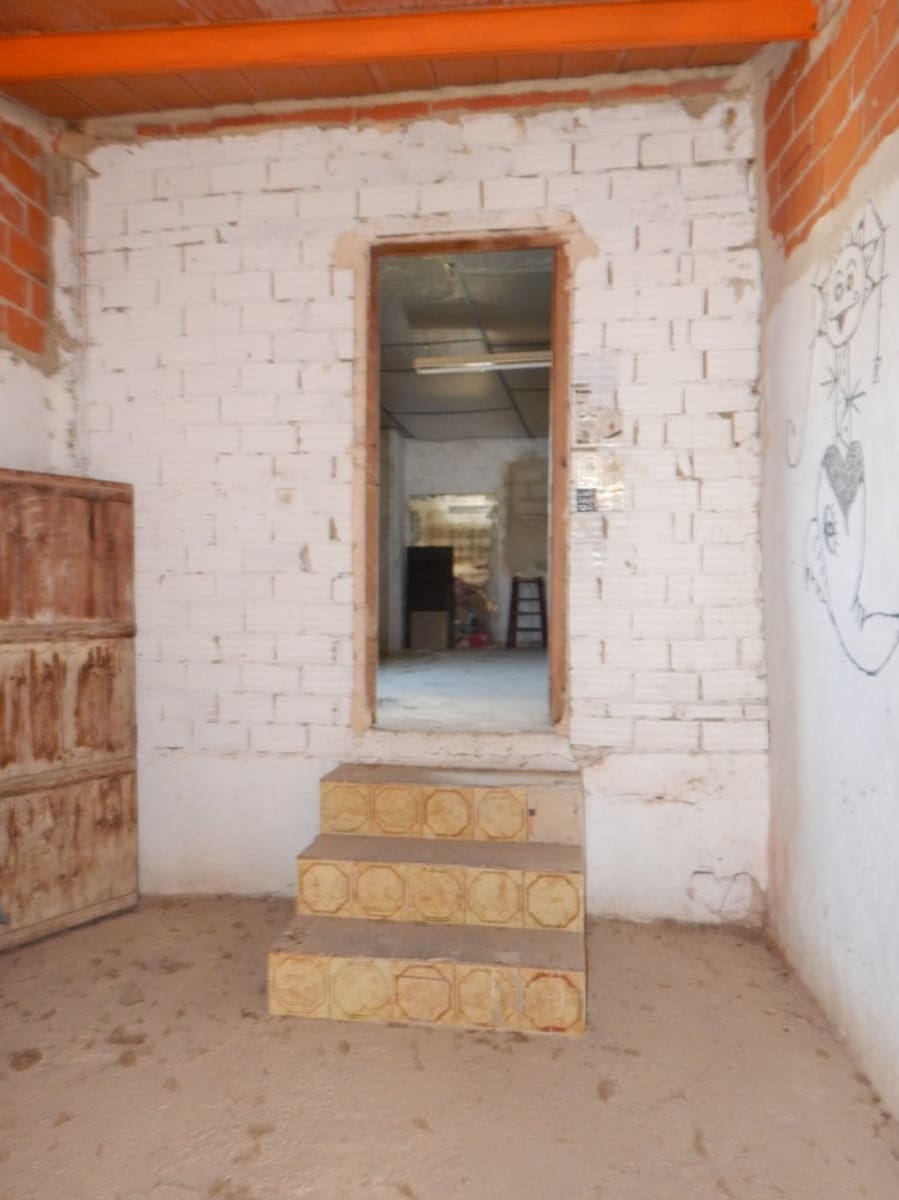 8 soveværelse Byhus til salg i Ontinyent - € 90.000 (Ref: 6192432)