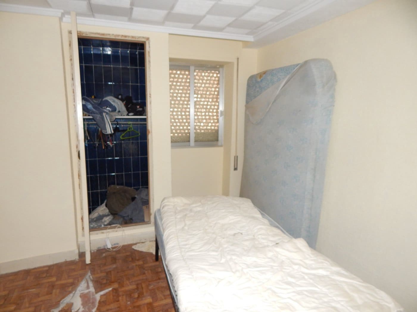 8 soveværelse Byhus til salg i Ontinyent - € 90.000 (Ref: 6192432)