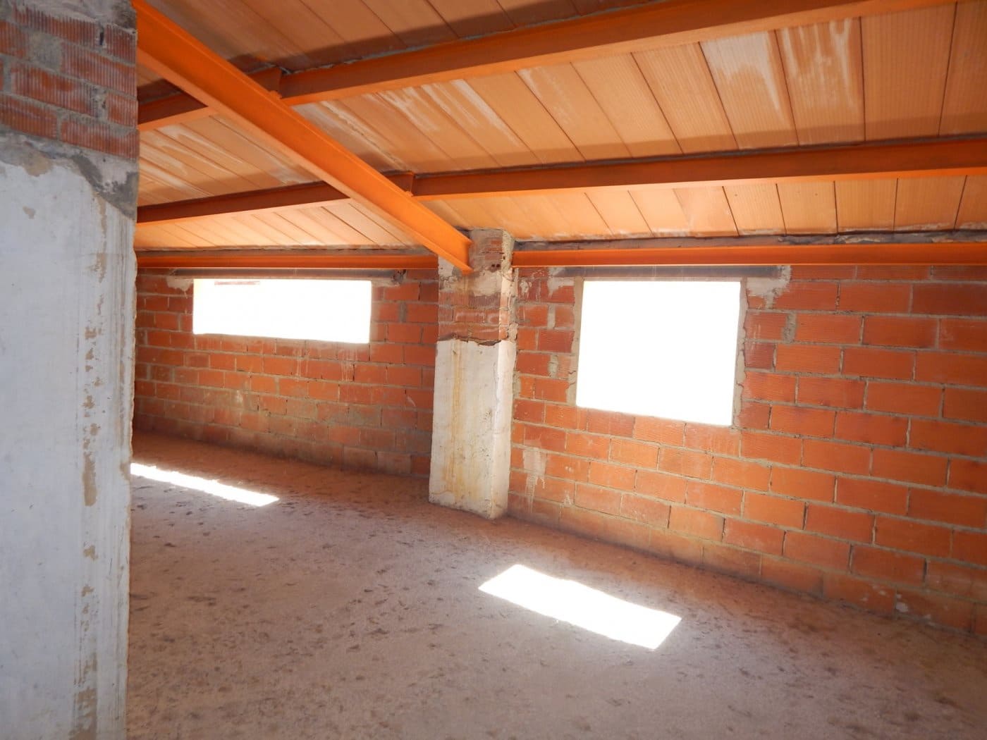 8 soveværelse Byhus til salg i Ontinyent - € 90.000 (Ref: 6192432)