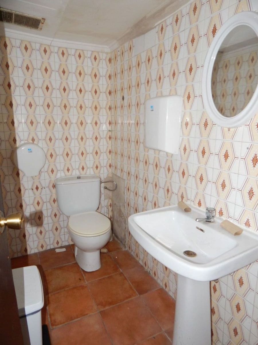 8 soveværelse Byhus til salg i Ontinyent - € 90.000 (Ref: 6192432)