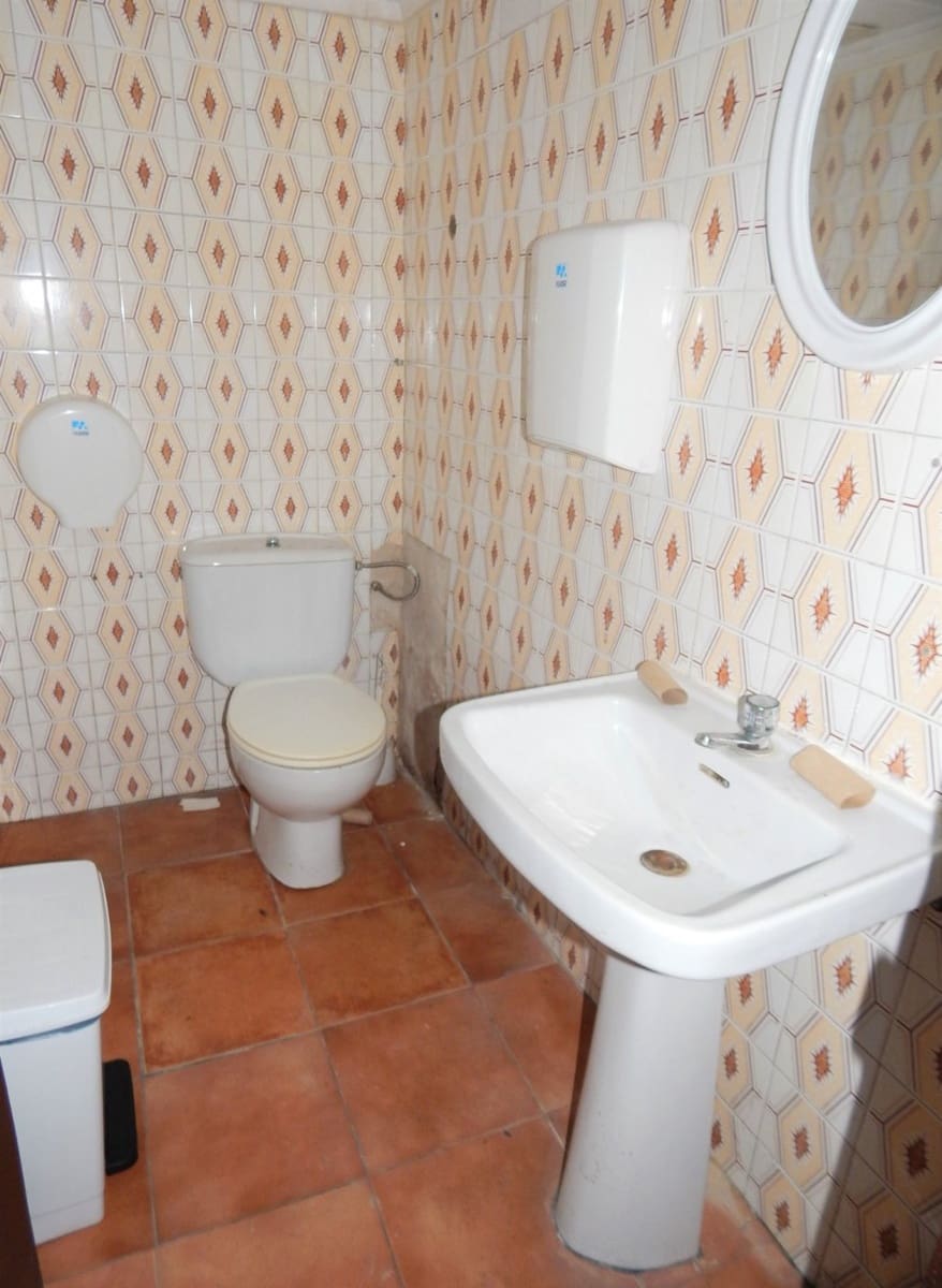 8 soveværelse Byhus til salg i Ontinyent - € 90.000 (Ref: 6192432)