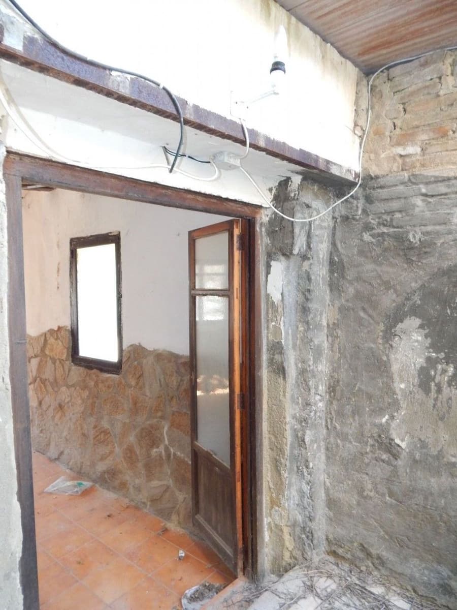 8 soveværelse Byhus til salg i Ontinyent - € 90.000 (Ref: 6192432)