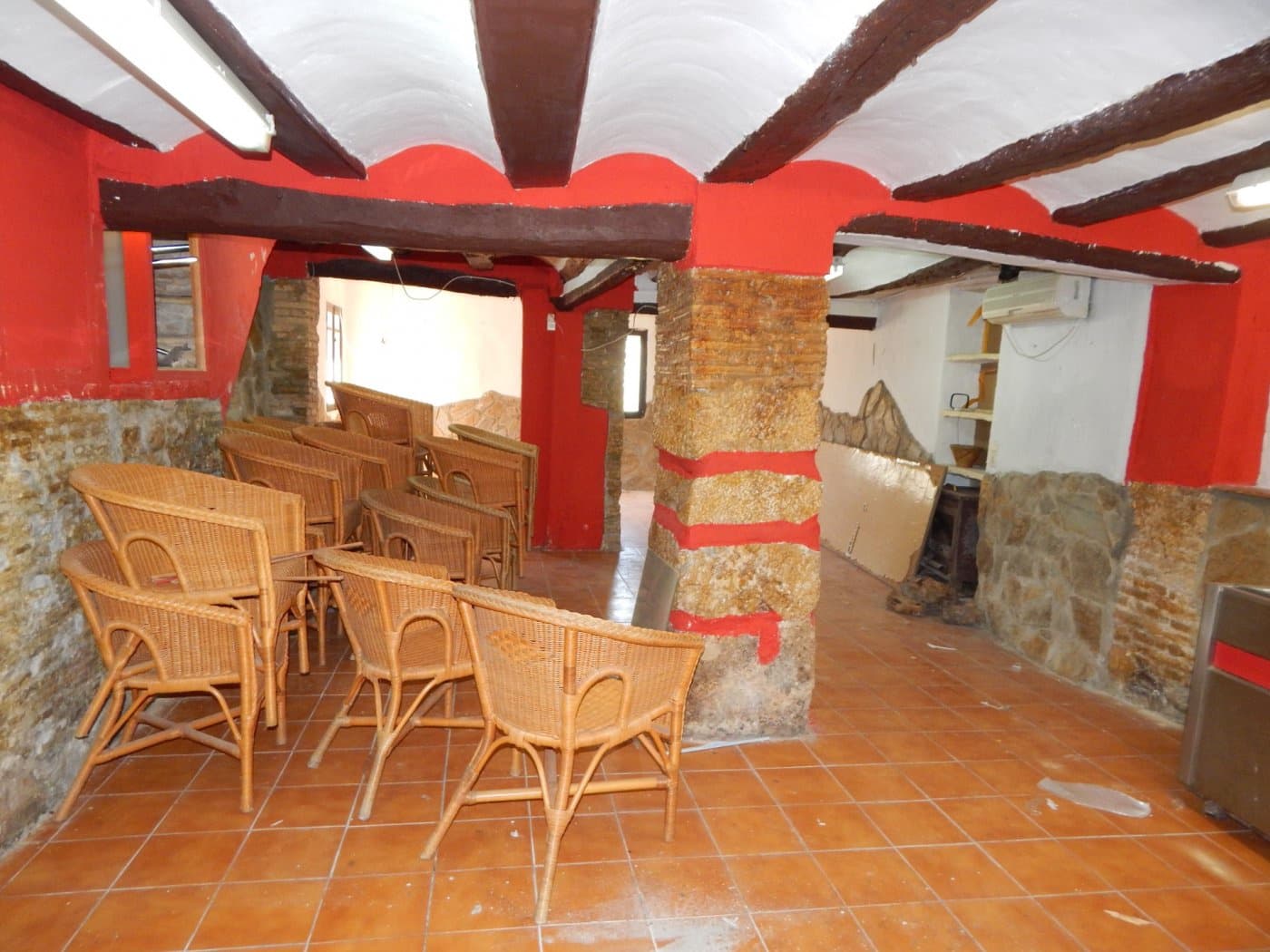 8 soveværelse Byhus til salg i Ontinyent - € 90.000 (Ref: 6192432)