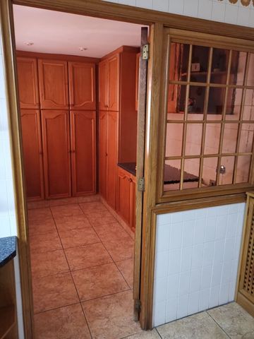7 sovrum Villa till salu i Muro de Alcoy med pool garage - 350 000 € (Ref: 6192446)