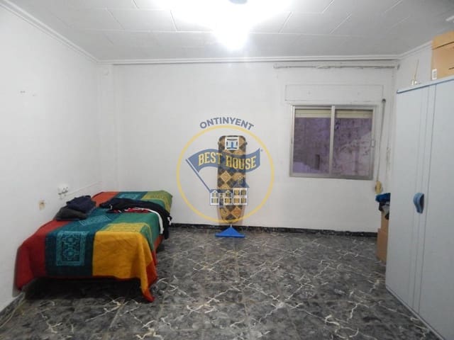 5 bedroom Townhouse for sale in Ontinyent - € 115,000 (Ref: 6208972)