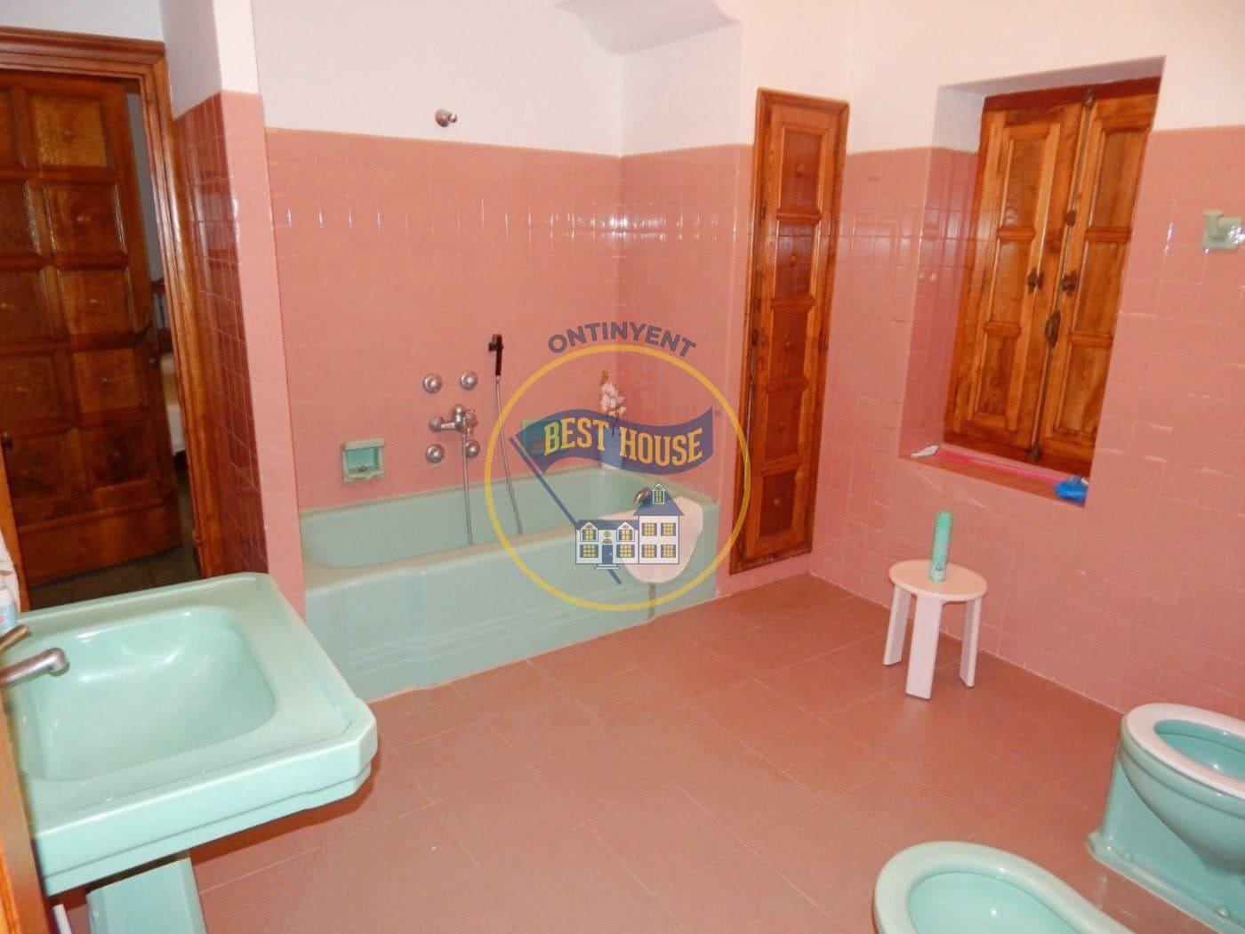 8 soveværelse Villa til salg i Agullent med swimmingpool - € 350.000 (Ref: 6240565)