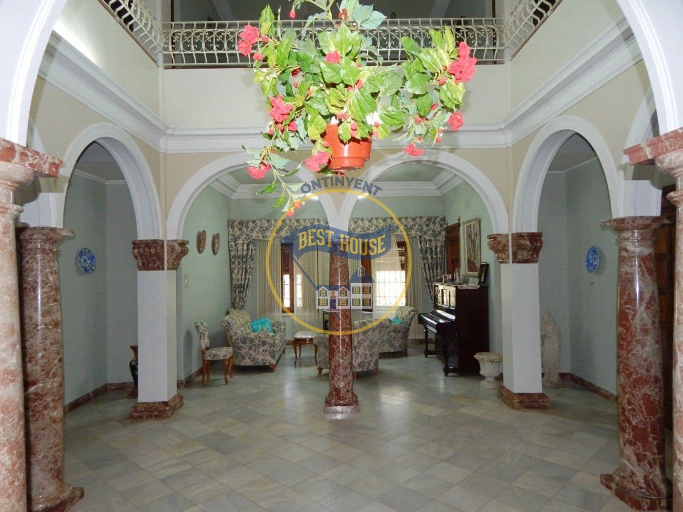 8 soveværelse Villa til salg i Agullent med swimmingpool - € 350.000 (Ref: 6240565)