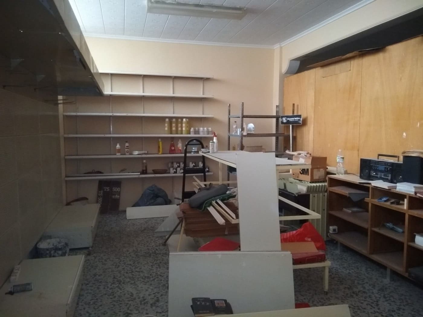 Commercial for rent in Ontinyent - € 550 (Ref: 6255946)