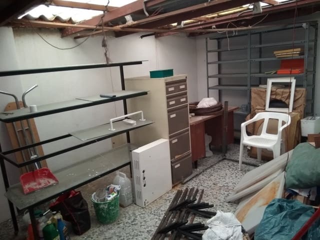 Kommersiell att hyra i Ontinyent - 550 € (Ref: 6255946)