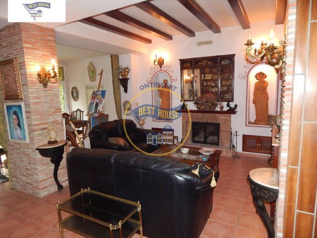 5 Zimmer Villa zu verkaufen in Ontinyent mit Pool - 400.000 € (Ref: 6259714)