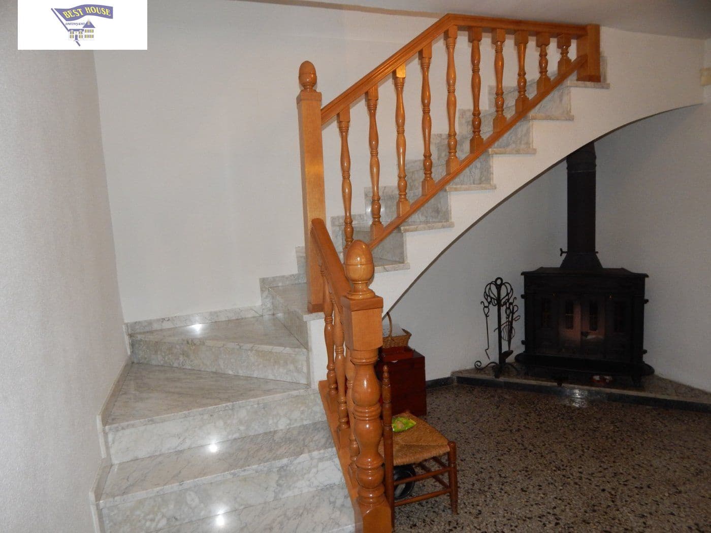 Chalet de 5 habitaciones en Ontinyent en venta con piscina - 390.000 € (Ref: 6261587)