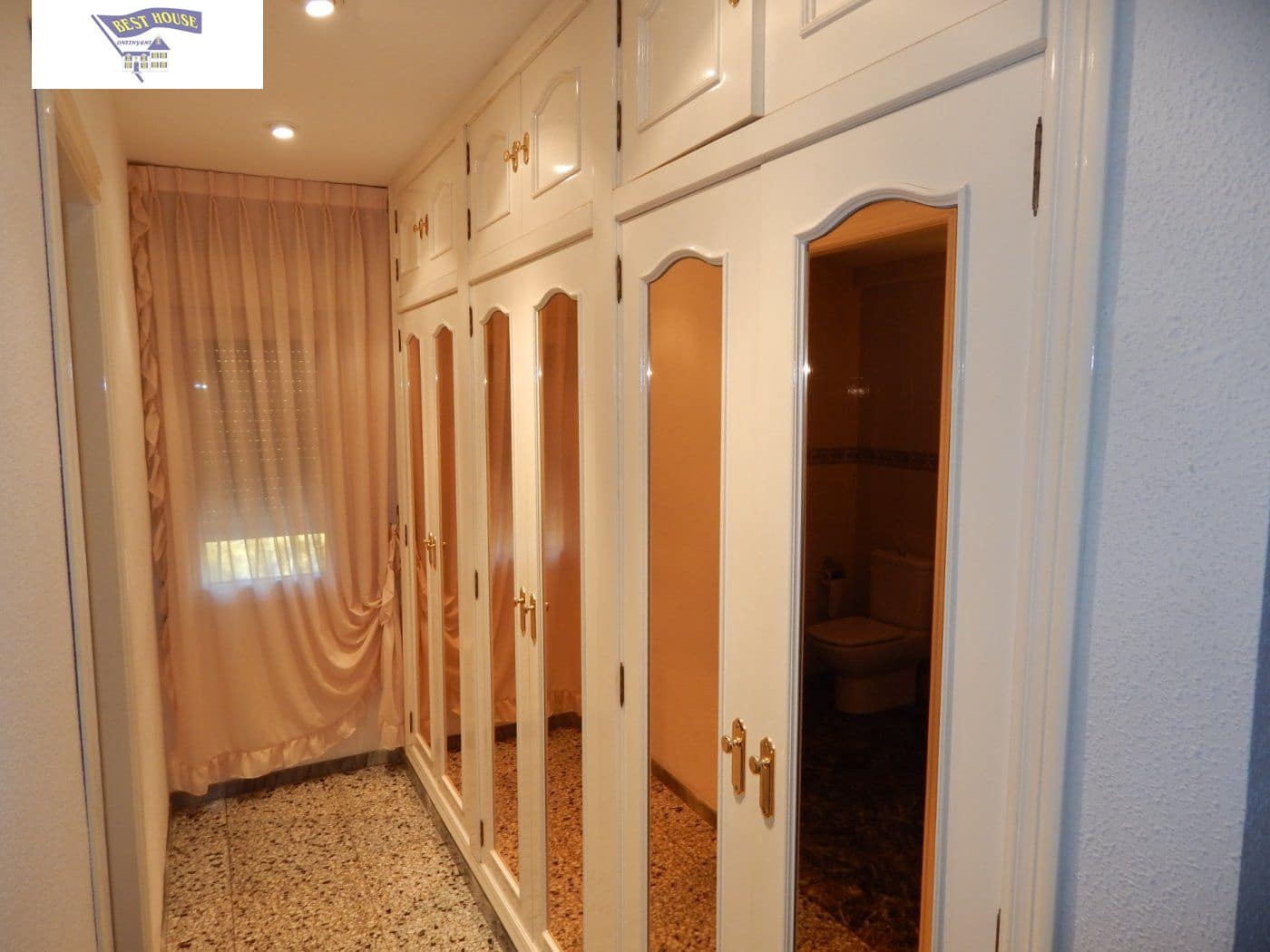 Chalet de 5 habitaciones en Ontinyent en venta con piscina - 390.000 € (Ref: 6261587)