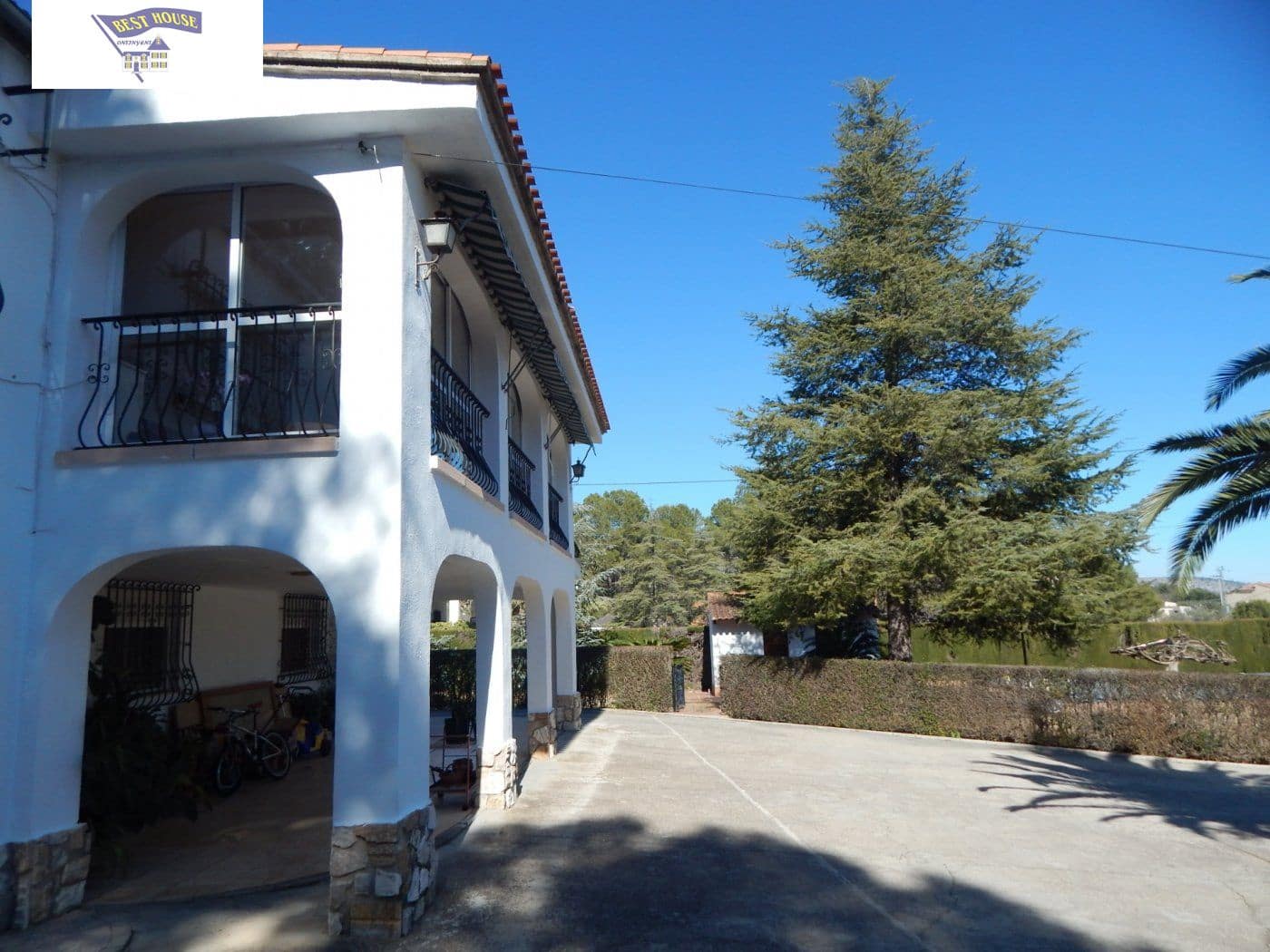 Chalet de 5 habitaciones en Ontinyent en venta con piscina - 390.000 € (Ref: 6261587)