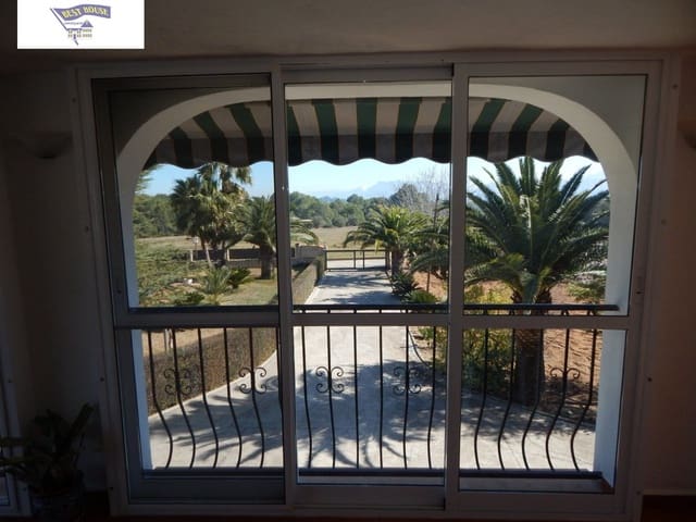 Chalet de 5 habitaciones en Ontinyent en venta con piscina - 390.000 € (Ref: 6261587)