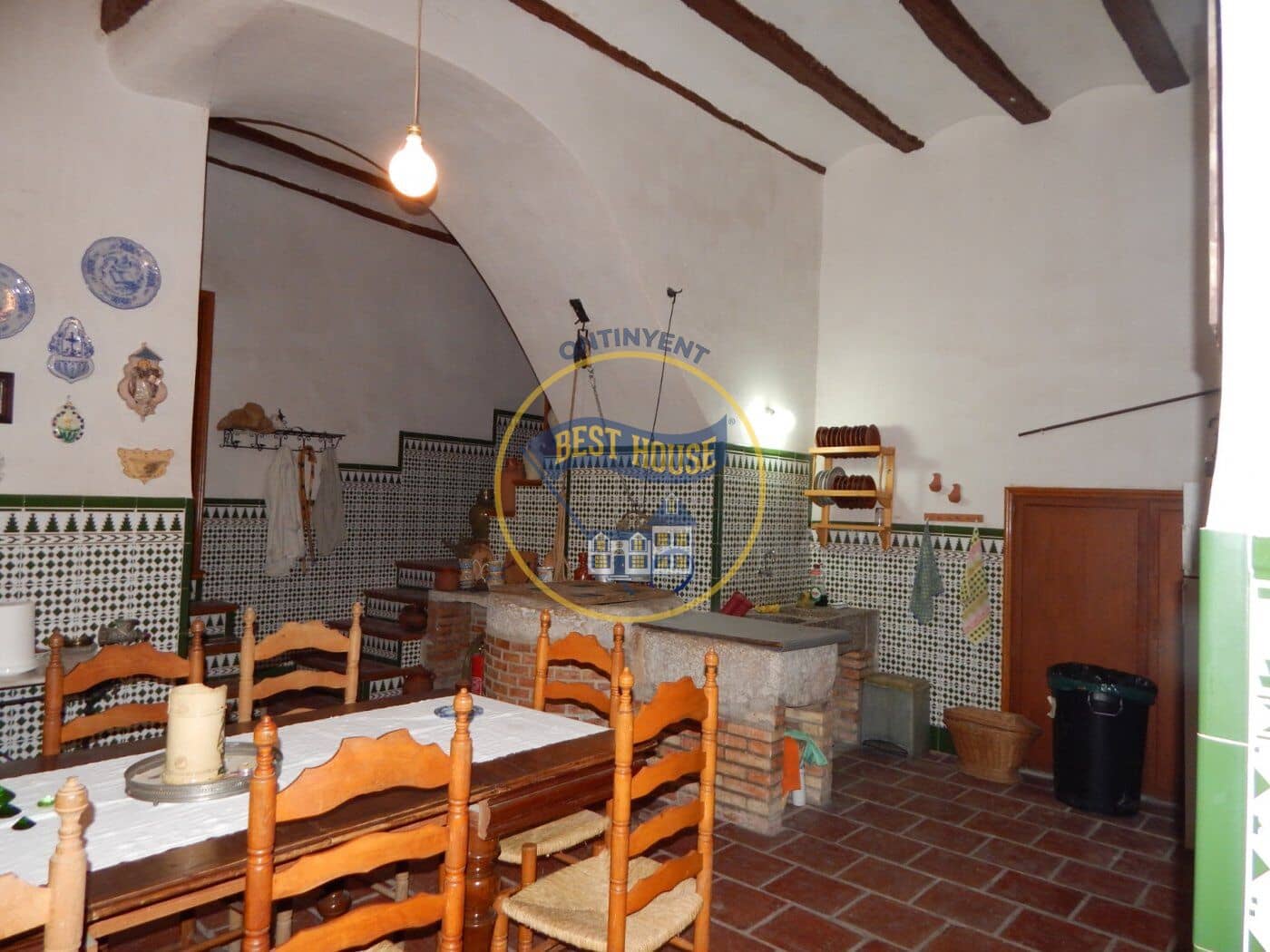 7 soveværelse Villa til salg i Agullent - € 360.000 (Ref: 6296471)