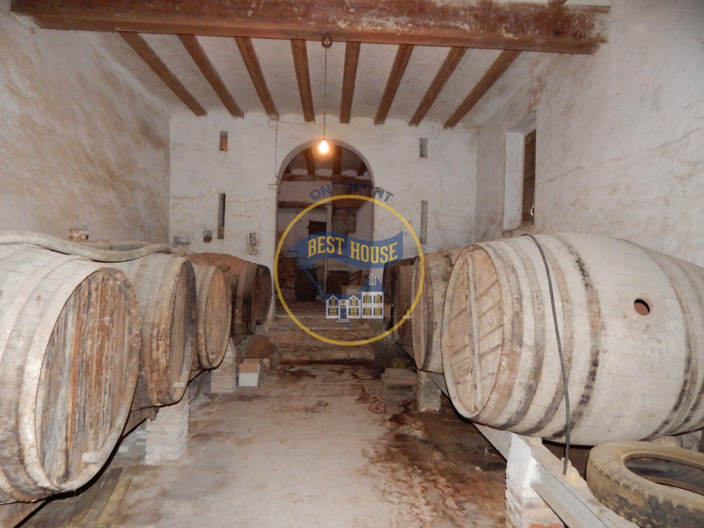 7 soveværelse Villa til salg i Agullent - € 360.000 (Ref: 6296471)