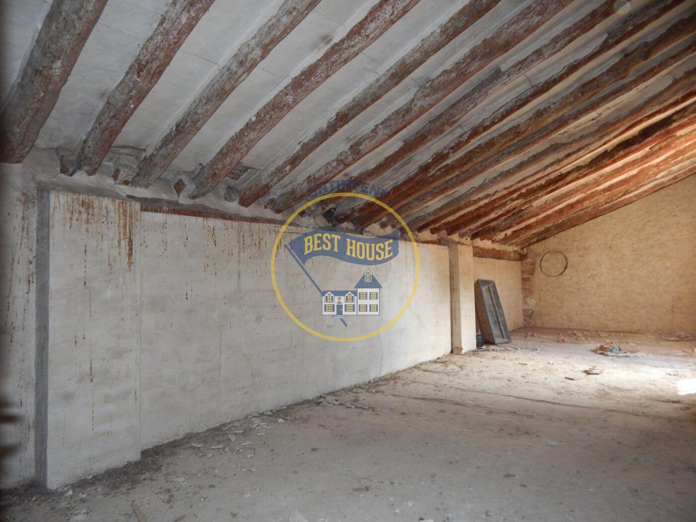 7 soveværelse Villa til salg i Agullent - € 360.000 (Ref: 6296471)