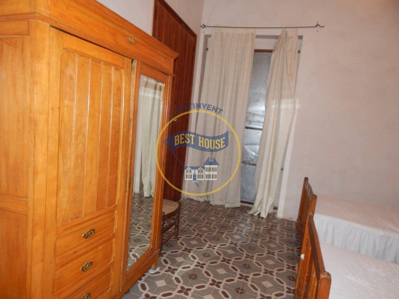 7 soveværelse Villa til salg i Agullent - € 360.000 (Ref: 6296471)