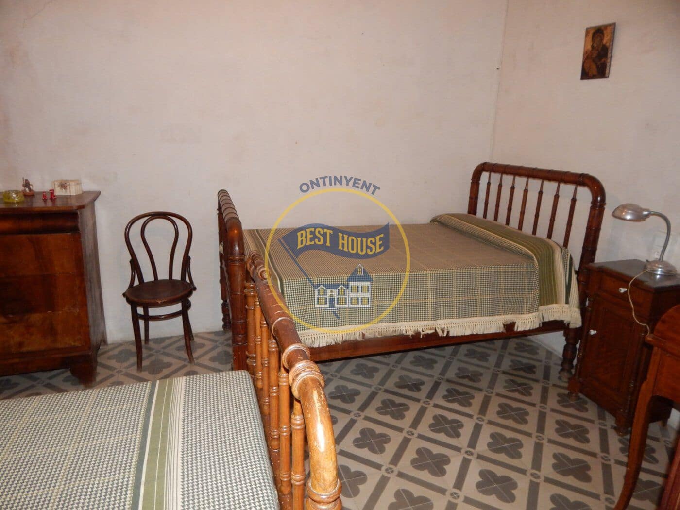 7 soveværelse Villa til salg i Agullent - € 360.000 (Ref: 6296471)