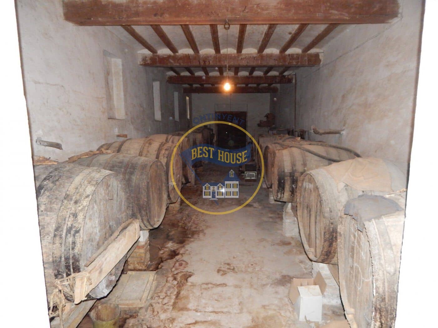 7 soveværelse Villa til salg i Agullent - € 360.000 (Ref: 6296471)