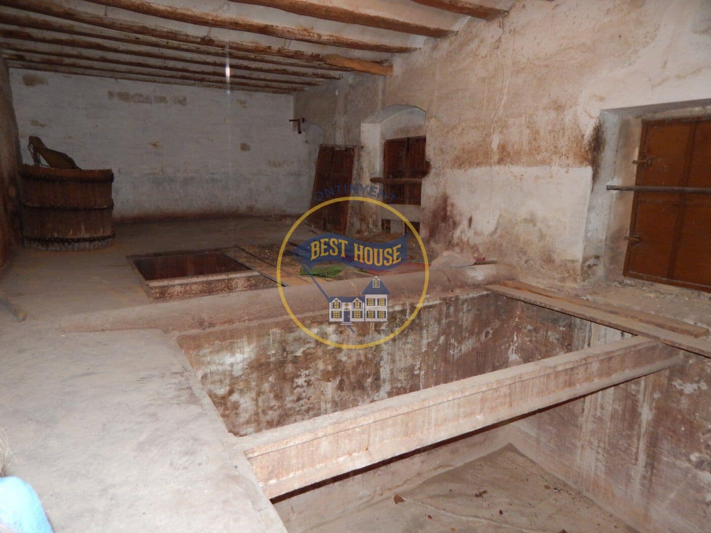 7 soveværelse Villa til salg i Agullent - € 360.000 (Ref: 6296471)