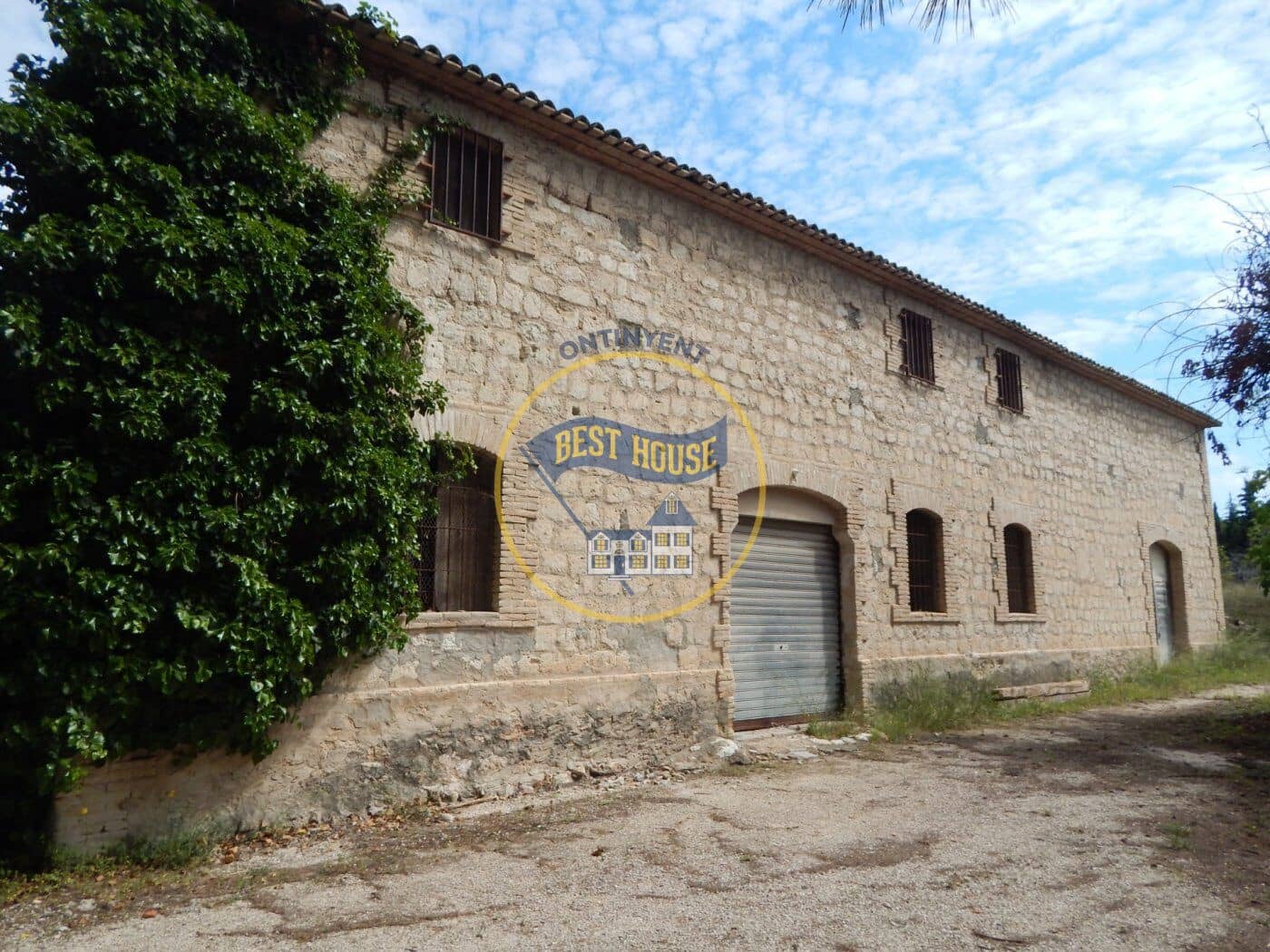 7 soveværelse Villa til salg i Agullent - € 360.000 (Ref: 6296471)