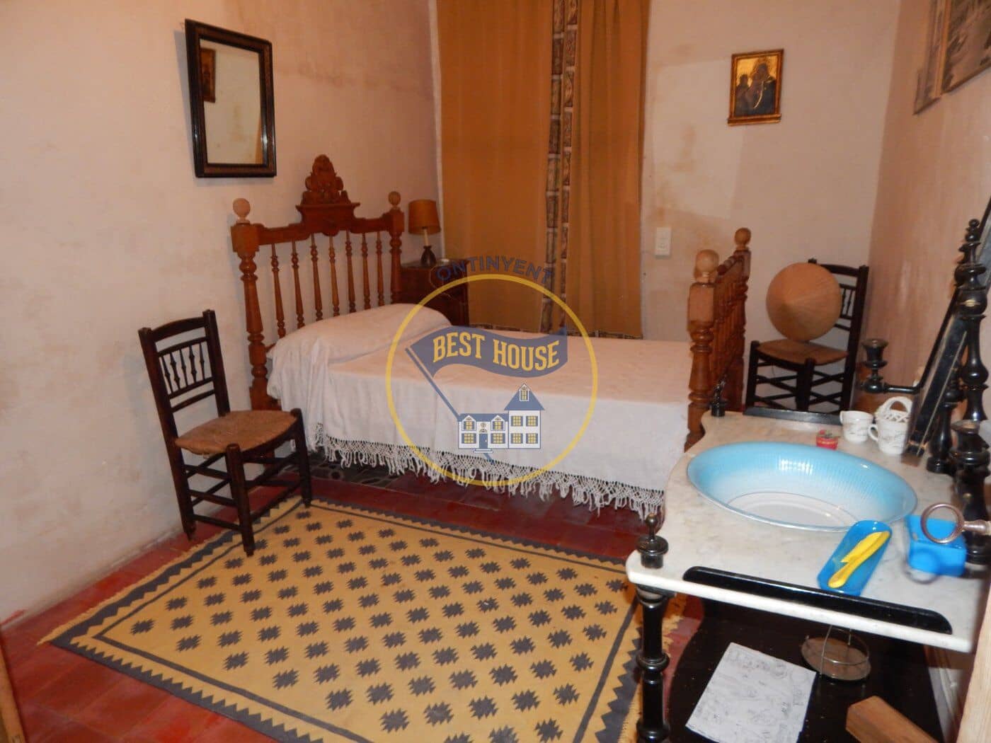 7 soveværelse Villa til salg i Agullent - € 360.000 (Ref: 6296471)