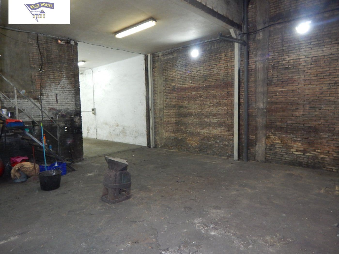 3 bedroom Commercial for sale in Ontinyent - € 100,000 (Ref: 6363193)